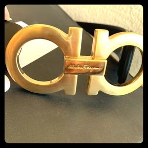 Salvatore Ferragamo Belt Gold Big Buckel
